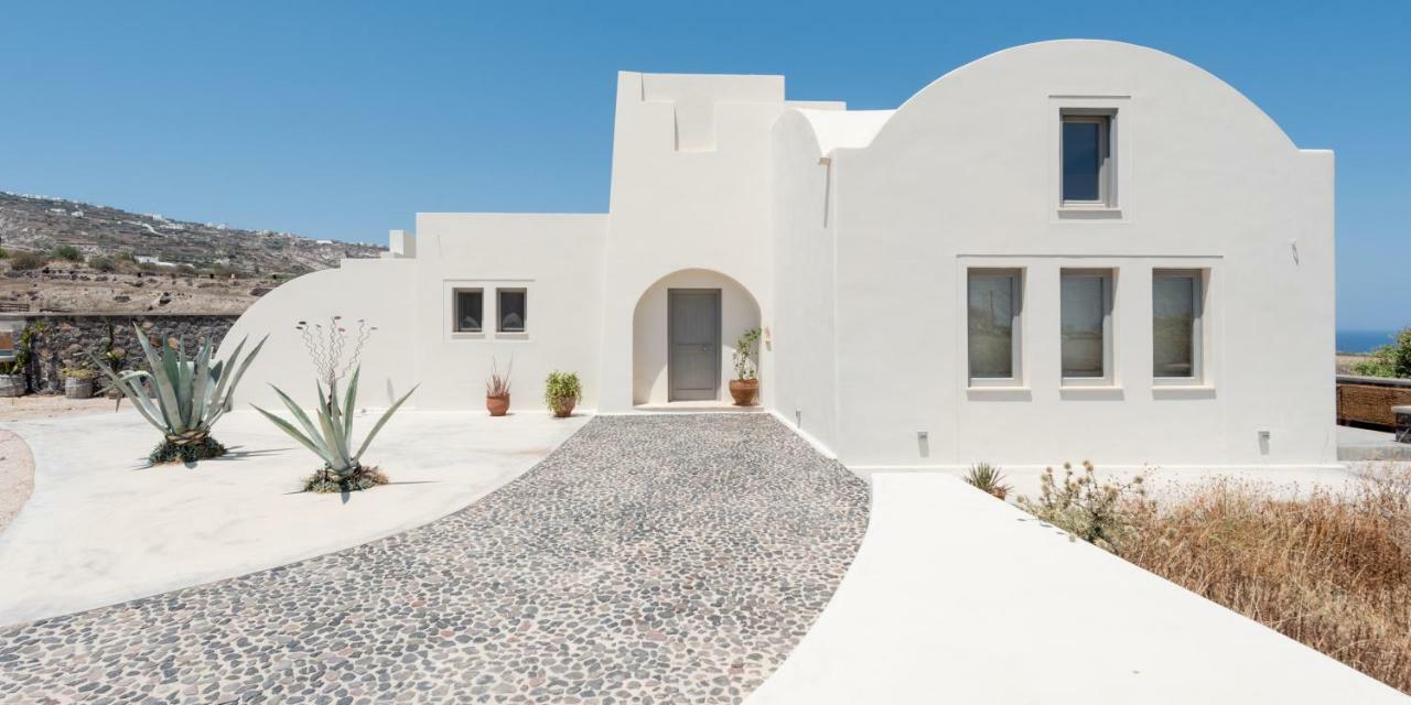 Home Of Lilies Fira  Exterior foto